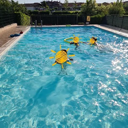 Bilocale Con Soppalco E Piscina Vicino Al Centro. *